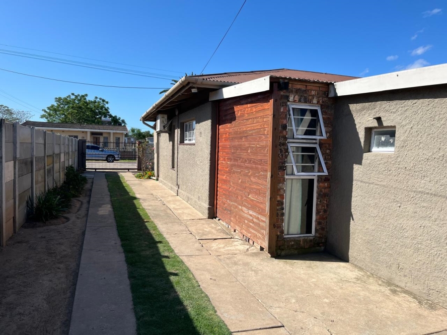 3 Bedroom Property for Sale in De Mist Eastern Cape